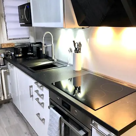 Haven Apartment *