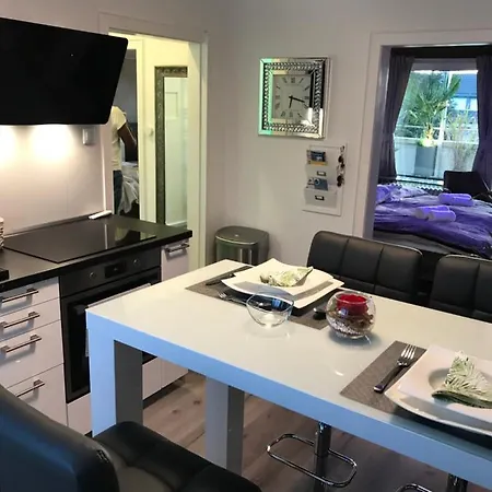 Haven Apartment *